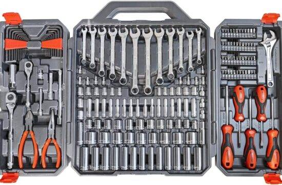 Crescent 180 Piece Professional Tool Set in Tool Storage Case